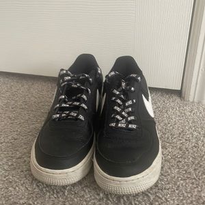 Black and White Airforces